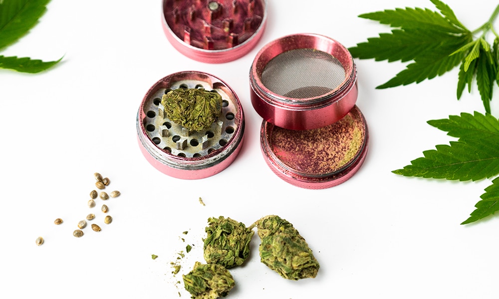 Bud Grinder And Kief Catcher